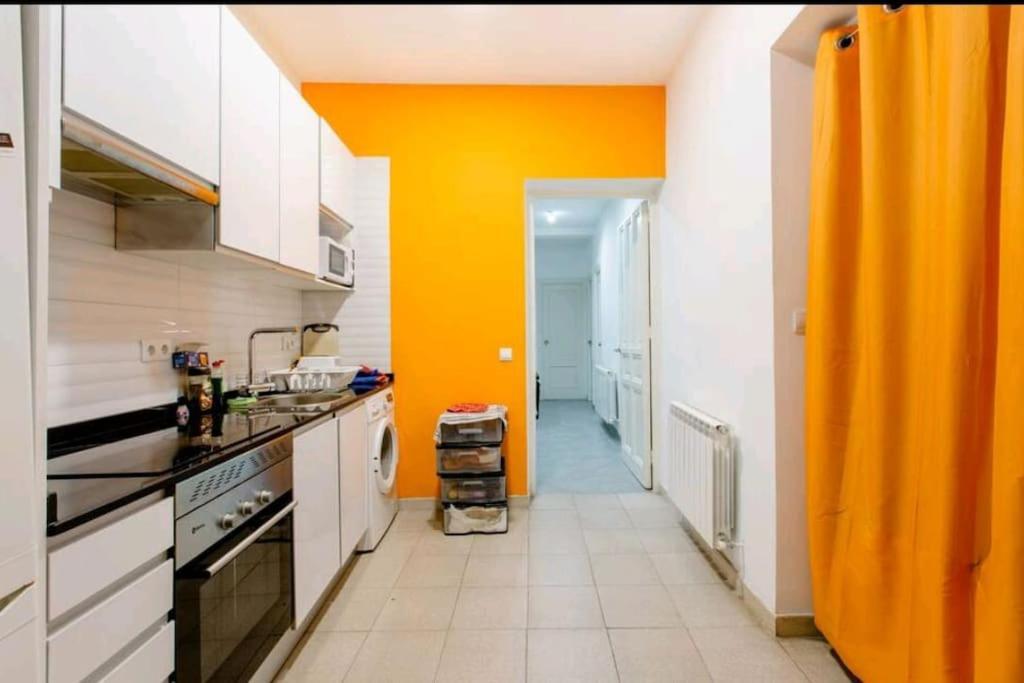 Divina Malasana Apartment Madrid Ngoại thất bức ảnh