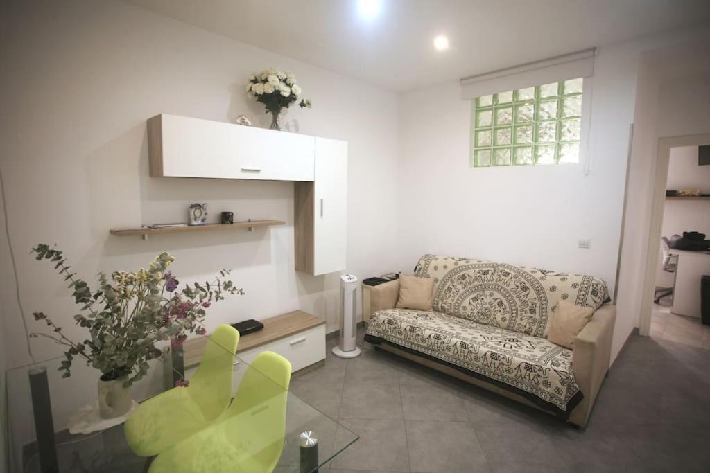 Divina Malasana Apartment Madrid Ngoại thất bức ảnh